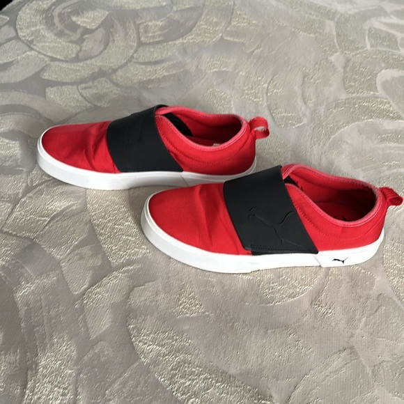 Puma “Soft Foam” Slip on - Picture 3 of 5